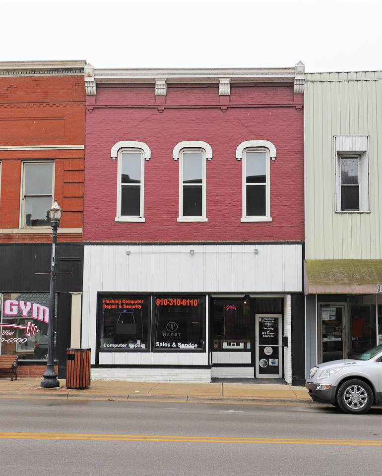 110 Main - Photo 1