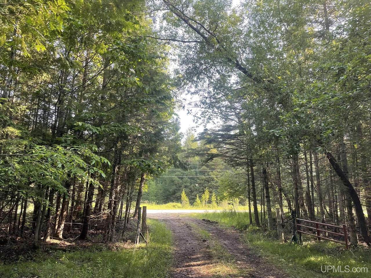 TBD 17th Rd - Photo 1