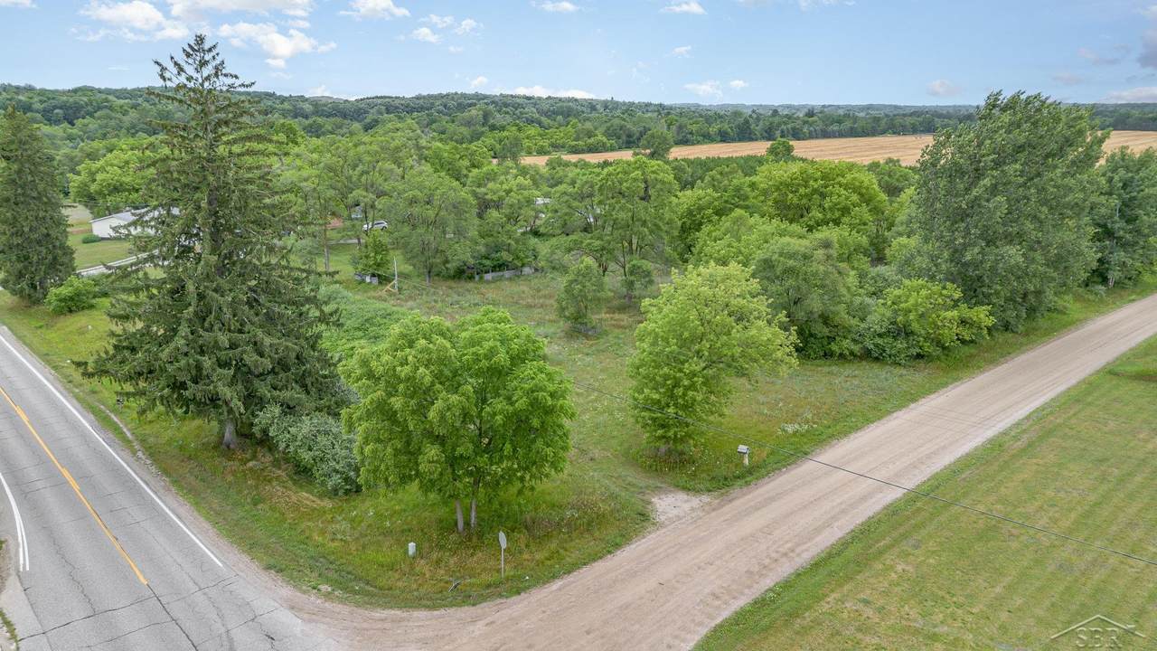 7976 Brinton Rd - Photo 1