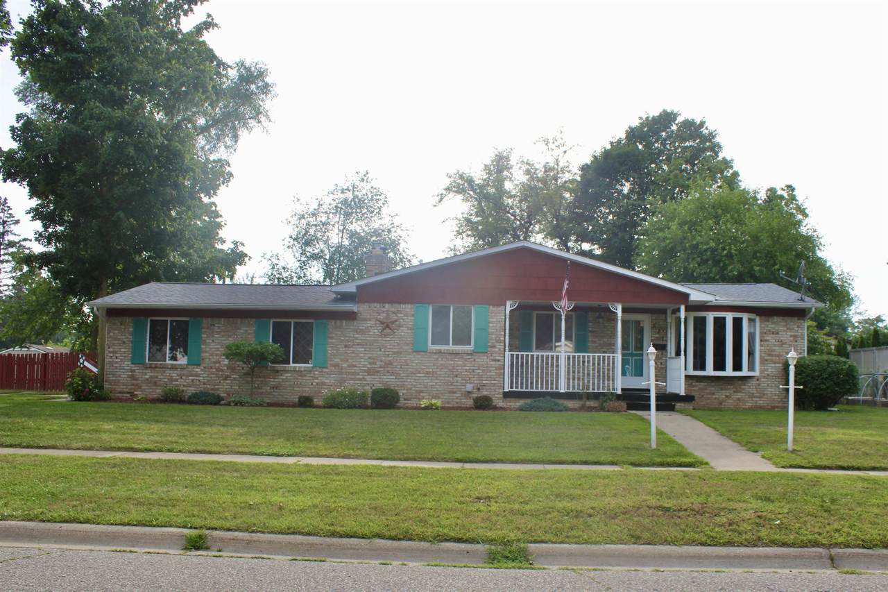 517 Ashwood - Photo 1