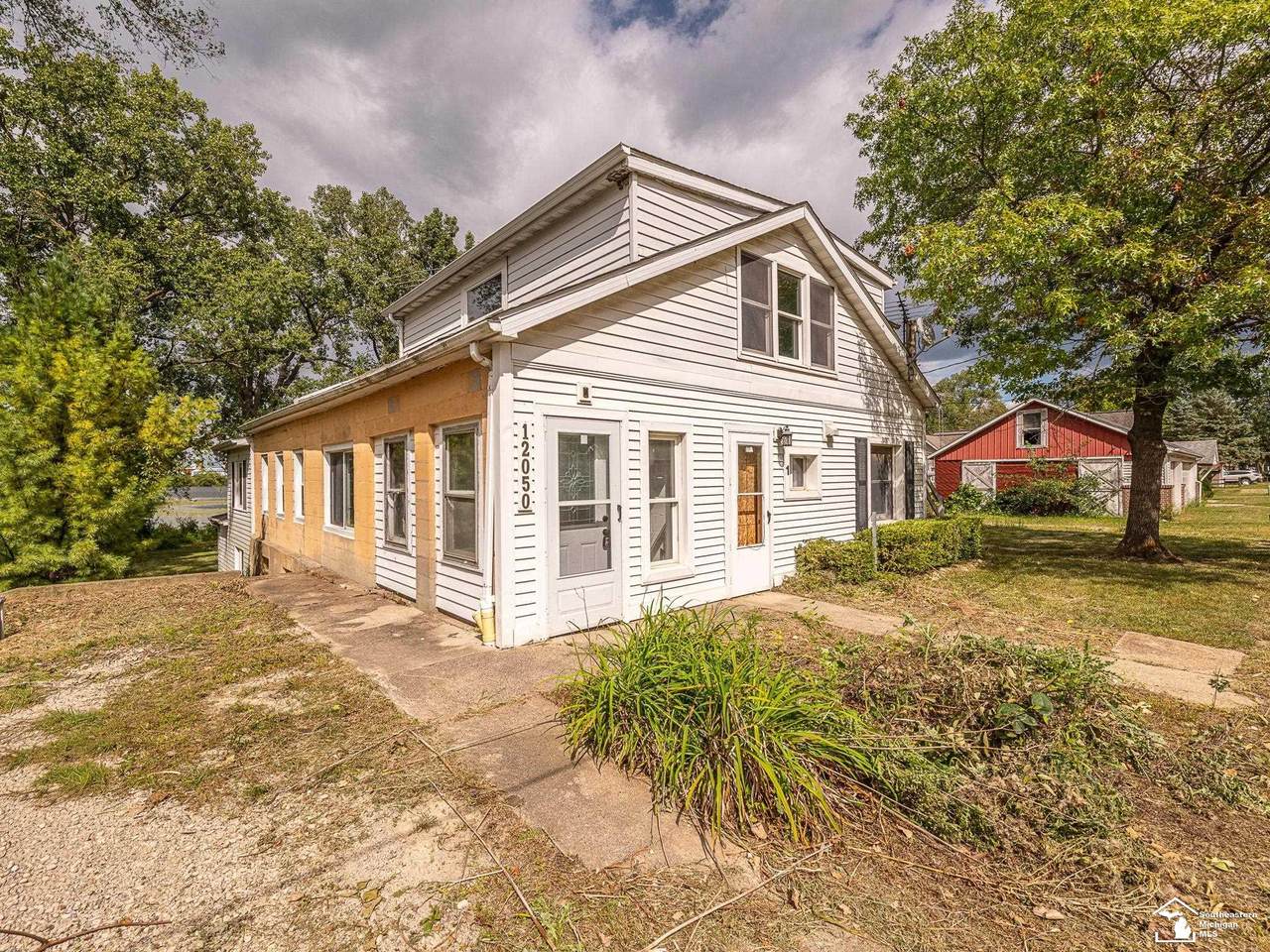 12050 Elmdale - Photo 1