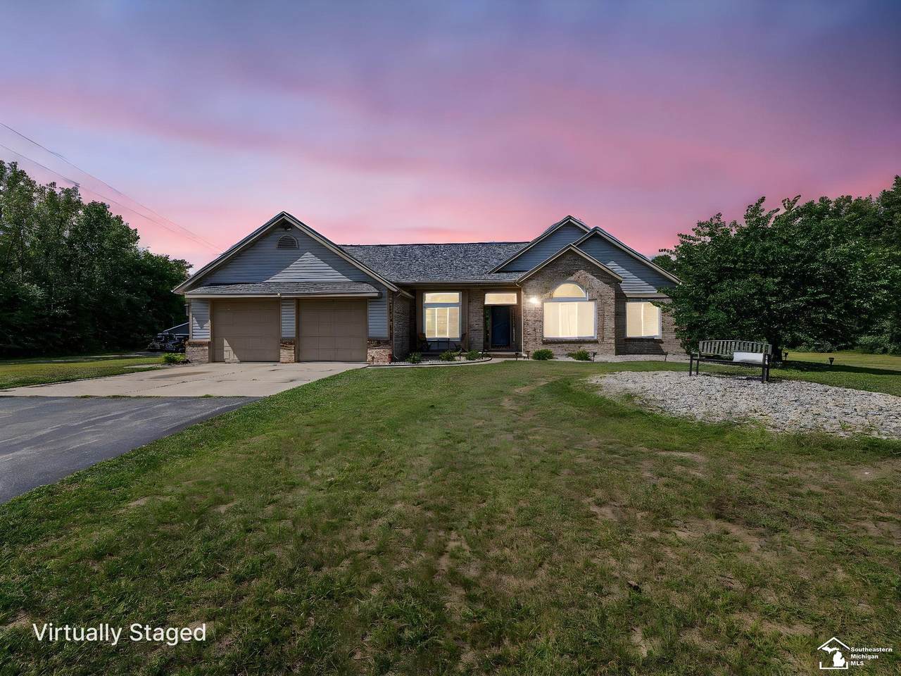 3570 Summerfield - Photo 1