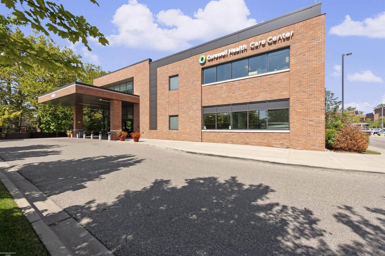 16815 Jefferson - Photo 1