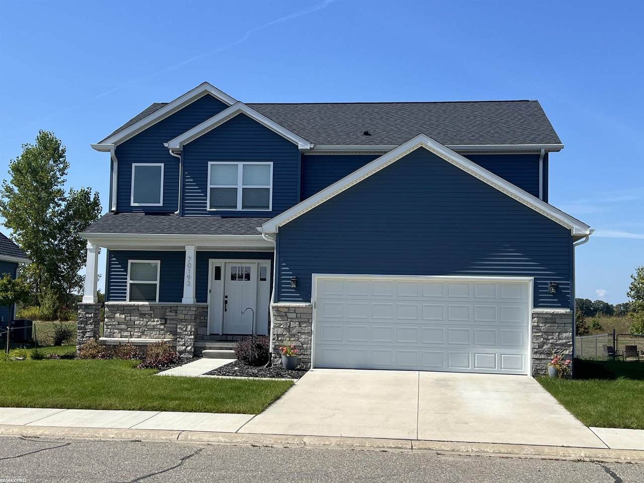 70618 Sunny Brook - Photo 1