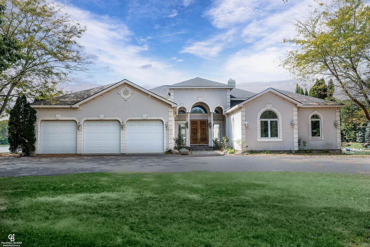 68373 Lake Angela Pointe - Photo 1