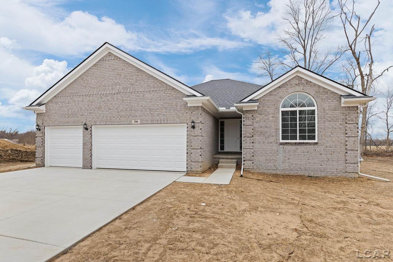 799 War Bonnet - Photo 1