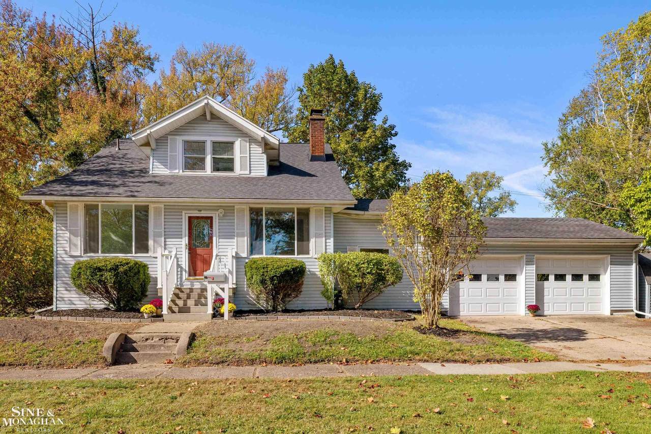 1320 Georgia - Photo 1