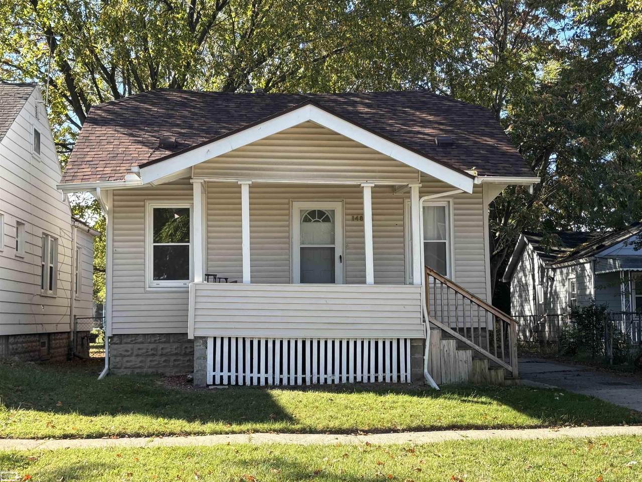 14842 Collinson - Photo 1