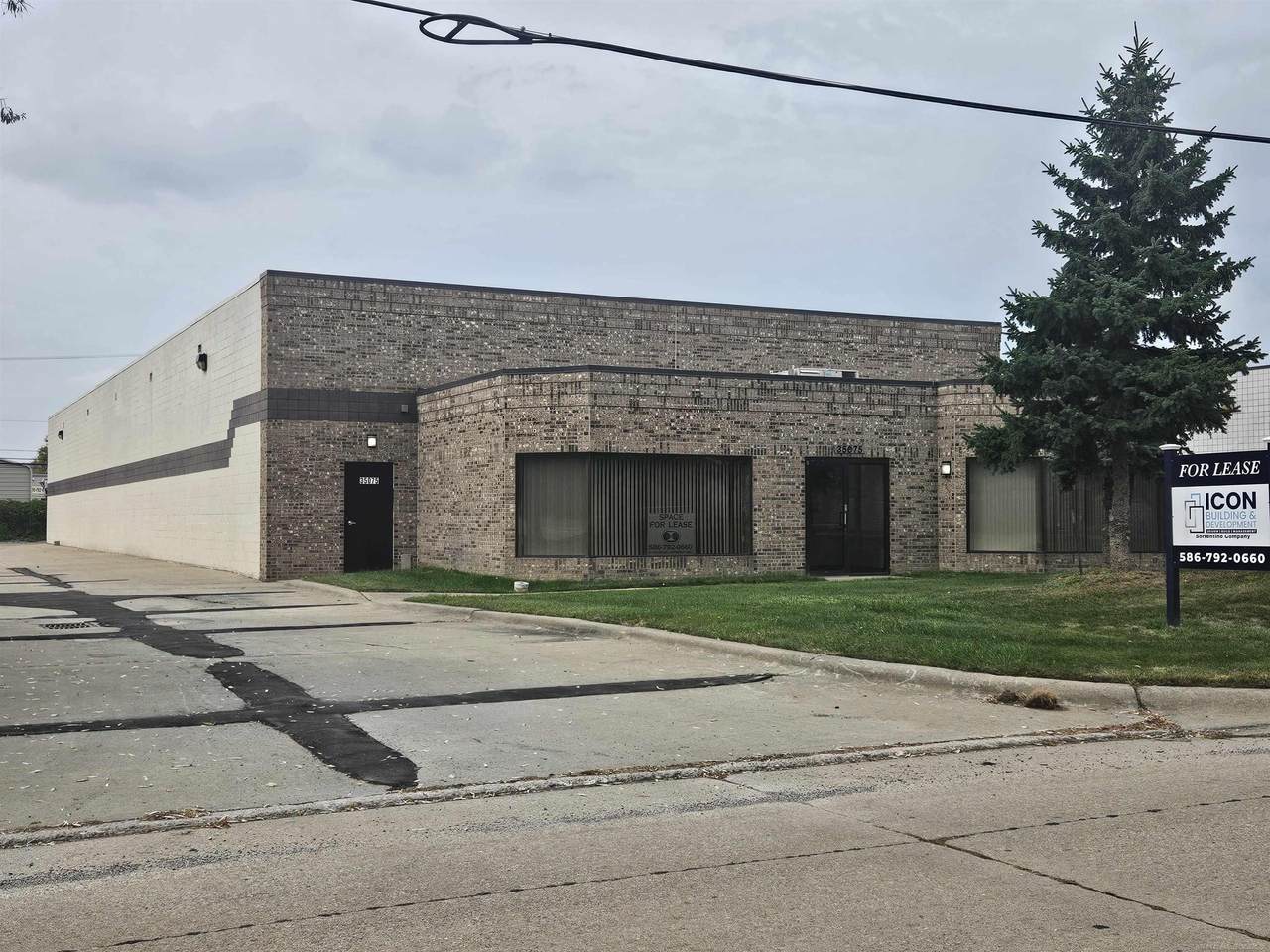 35075 Forton - Photo 1