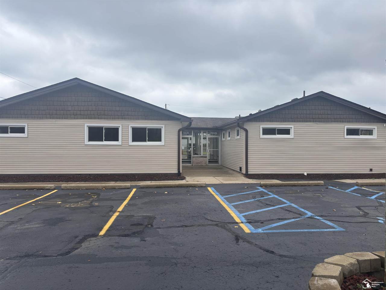 29539 Jefferson - Photo 1