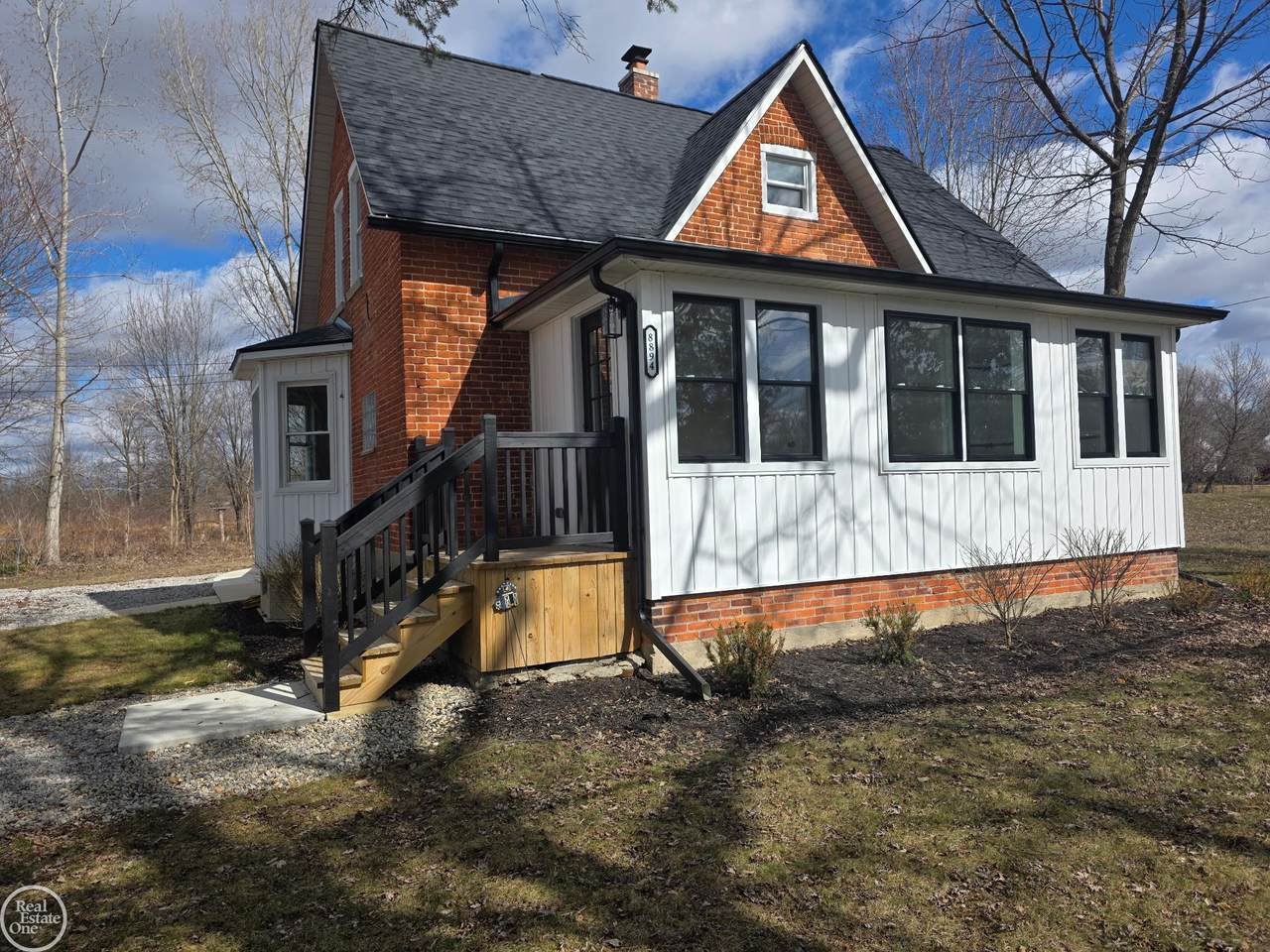 8894 Arnold - Photo 1