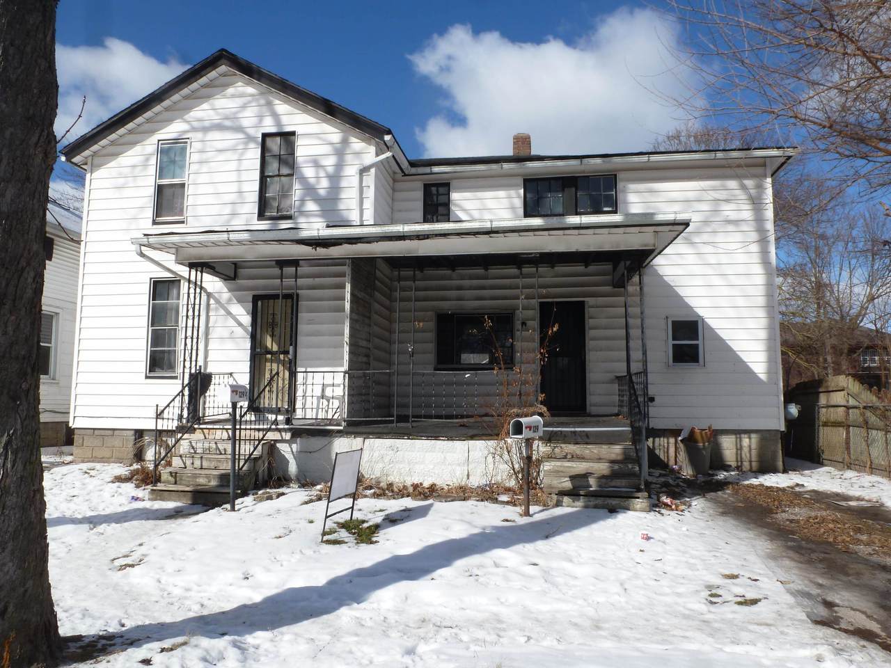 129 Oakley - Photo 1