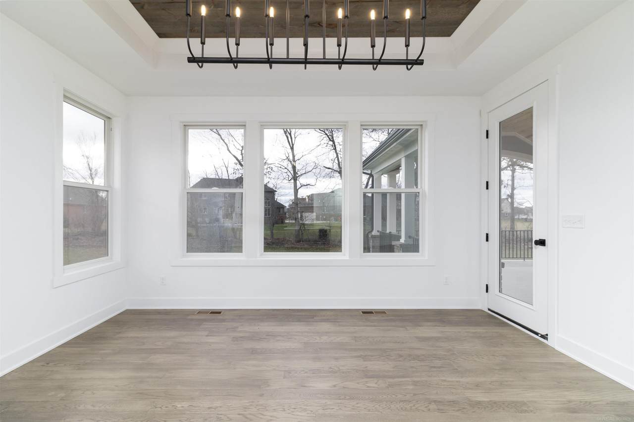 7538 Brunswick - Photo 1