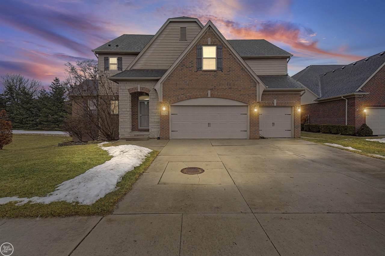 19424 Norway Pine - Photo 1