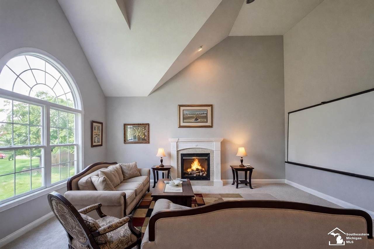 14922 Wildwood - Photo 1