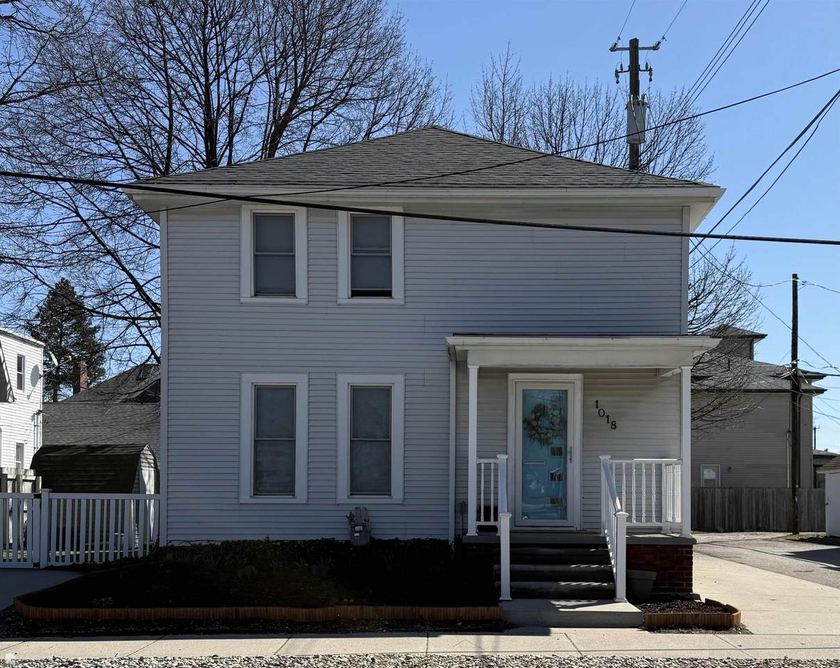 1018 Erie - Photo 1