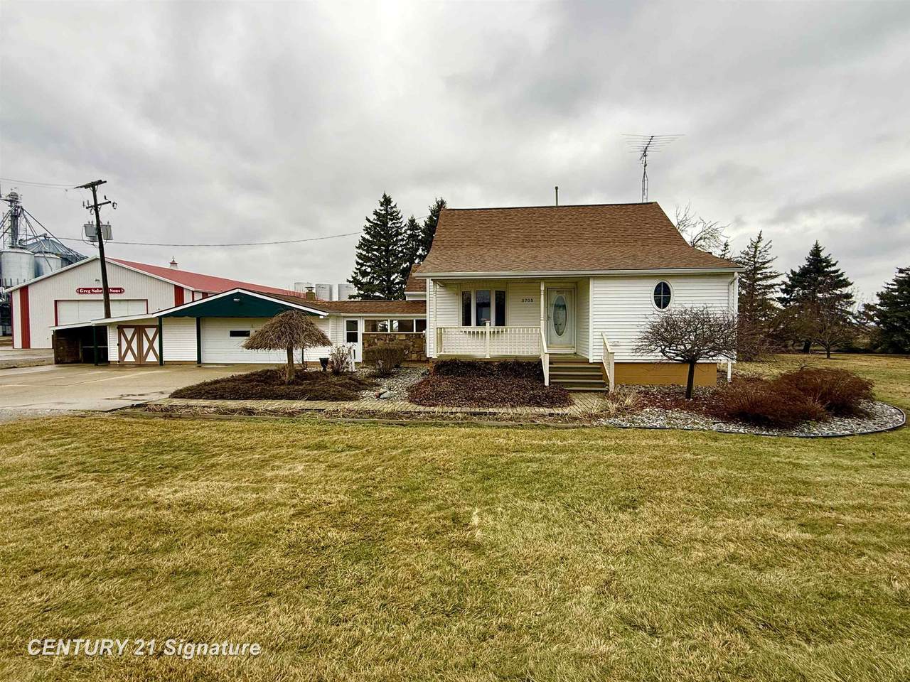 3705 Beyer - Photo 1