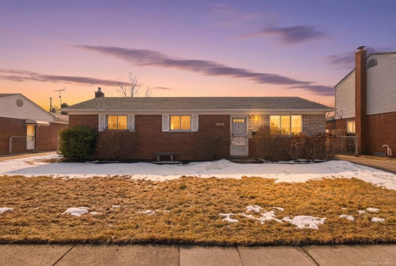 17548 Adolph - Photo 1