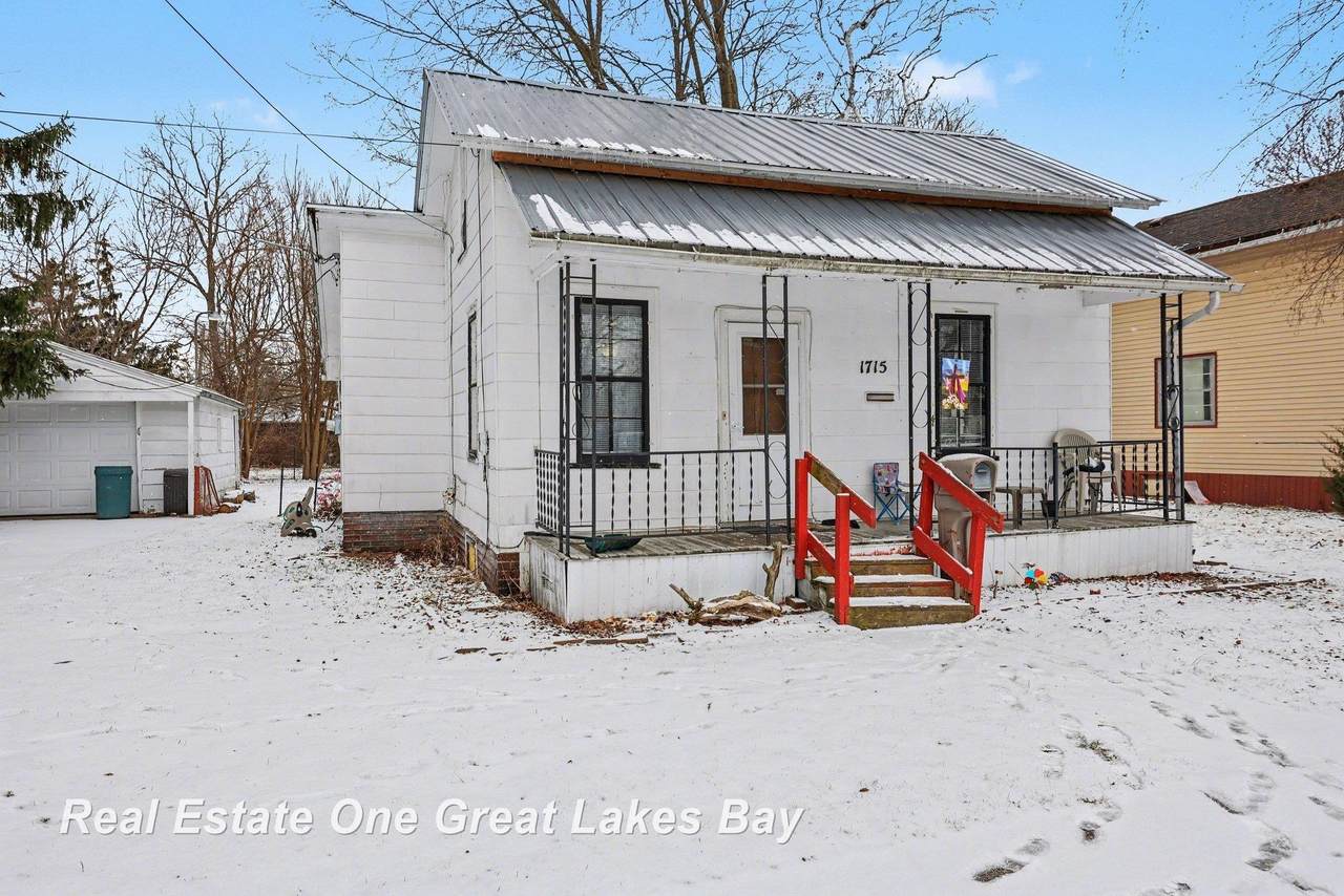 1715 Hancock - Photo 1