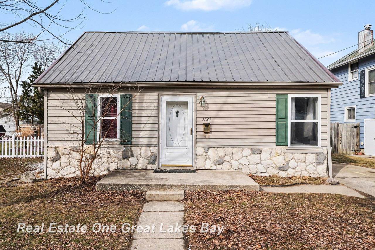 1724 Newberry - Photo 1