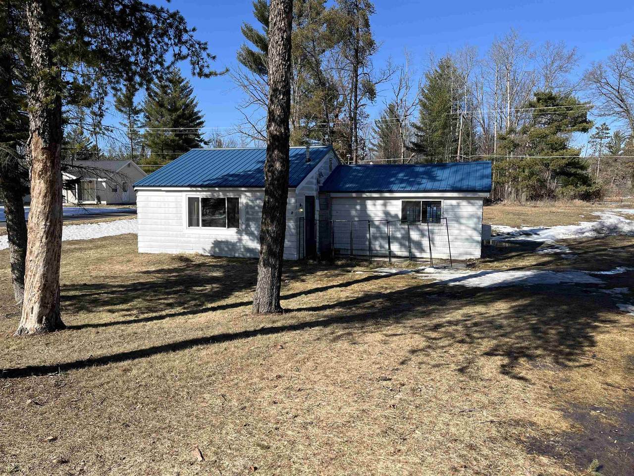 2301 Fir - Photo 1