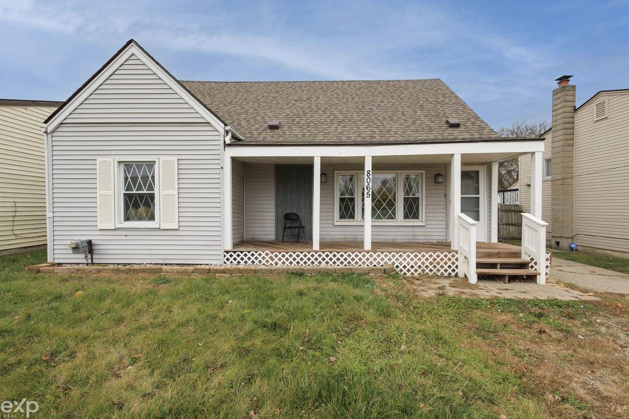 8065 Ogden - Photo 1