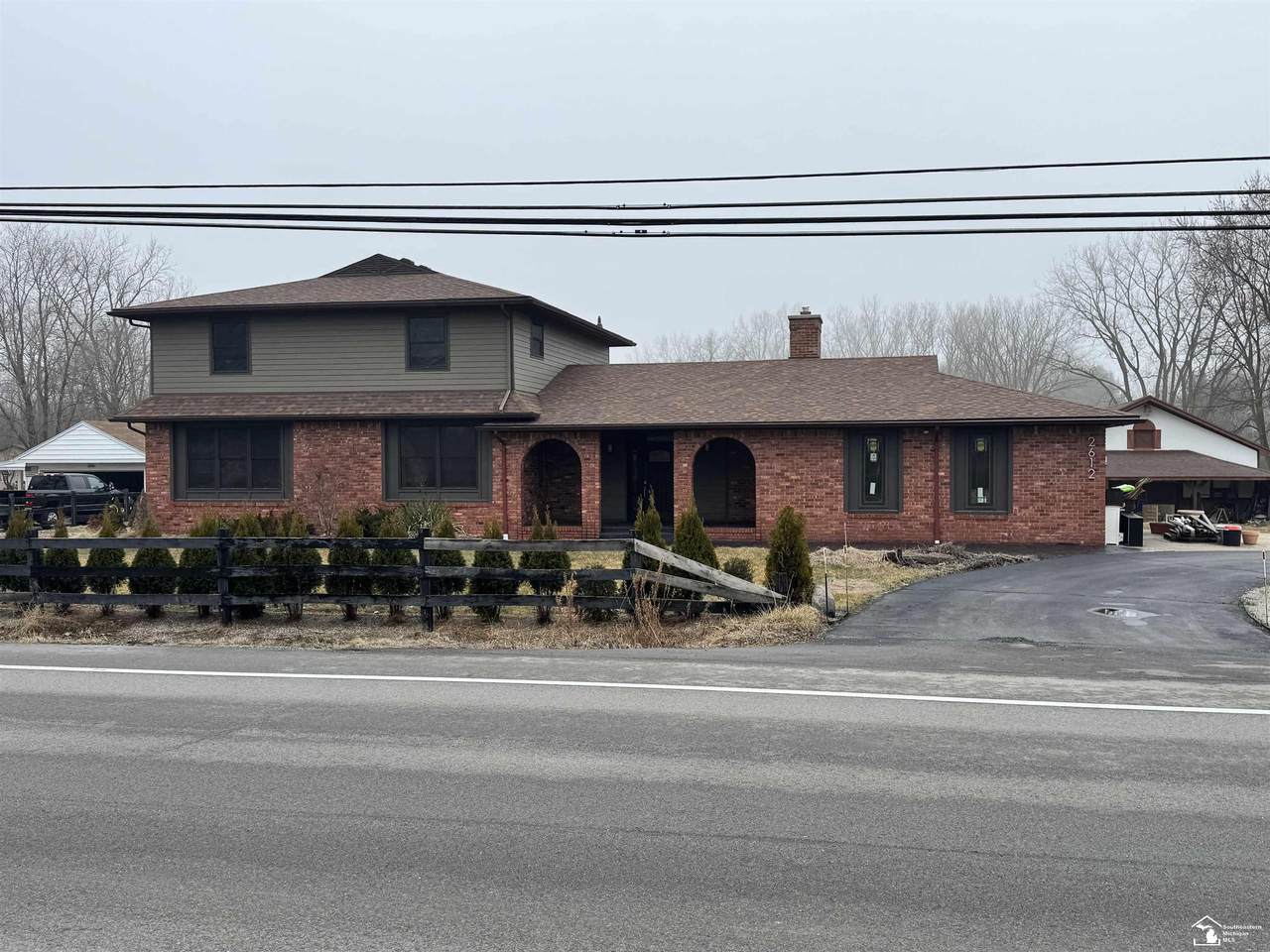 2612 Samaria - Photo 1