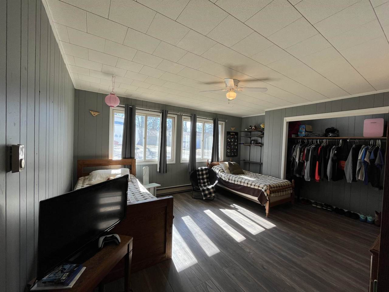 3265 Bischoff - Photo 1