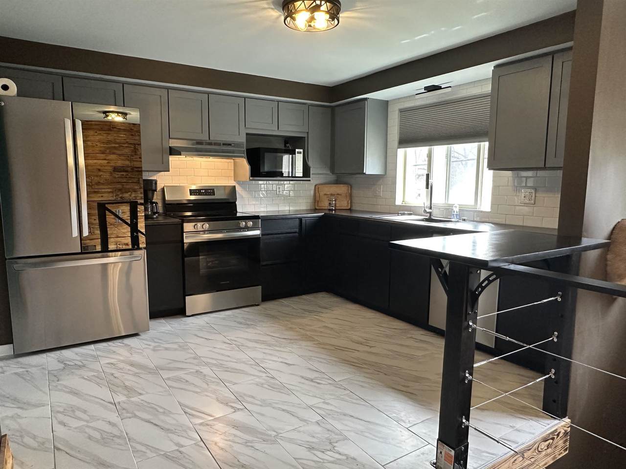 8730 Marsh - Photo 1