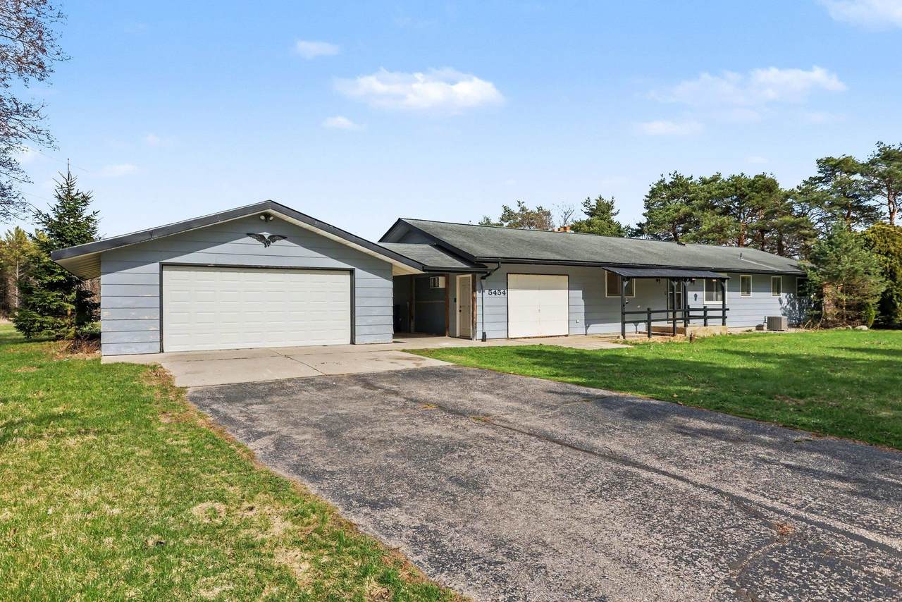 5454 River - Photo 1