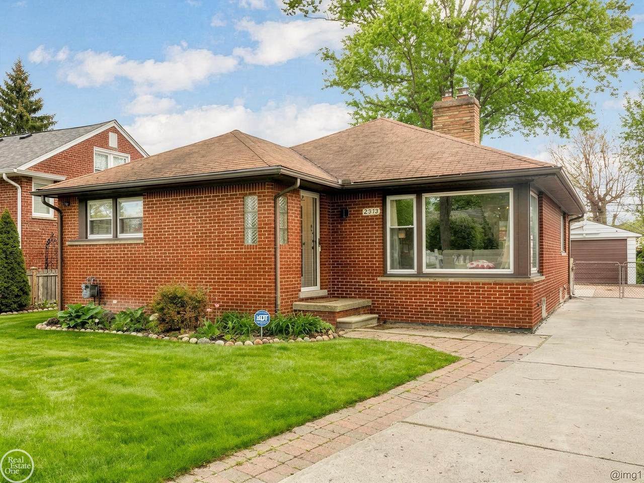 2313 Stanhope - Photo 1