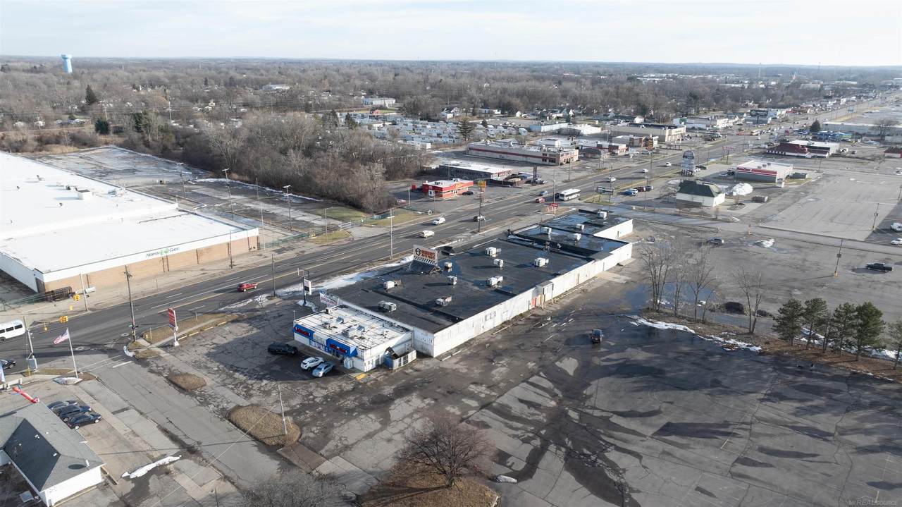 3316-3410 S Dort - Photo 1