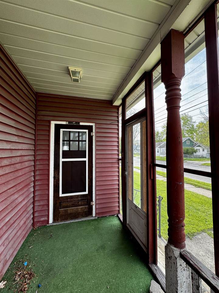 https://bt-photos.global.ssl.fastly.net/realsource/1280_boomver_1_50211610-2.jpg
