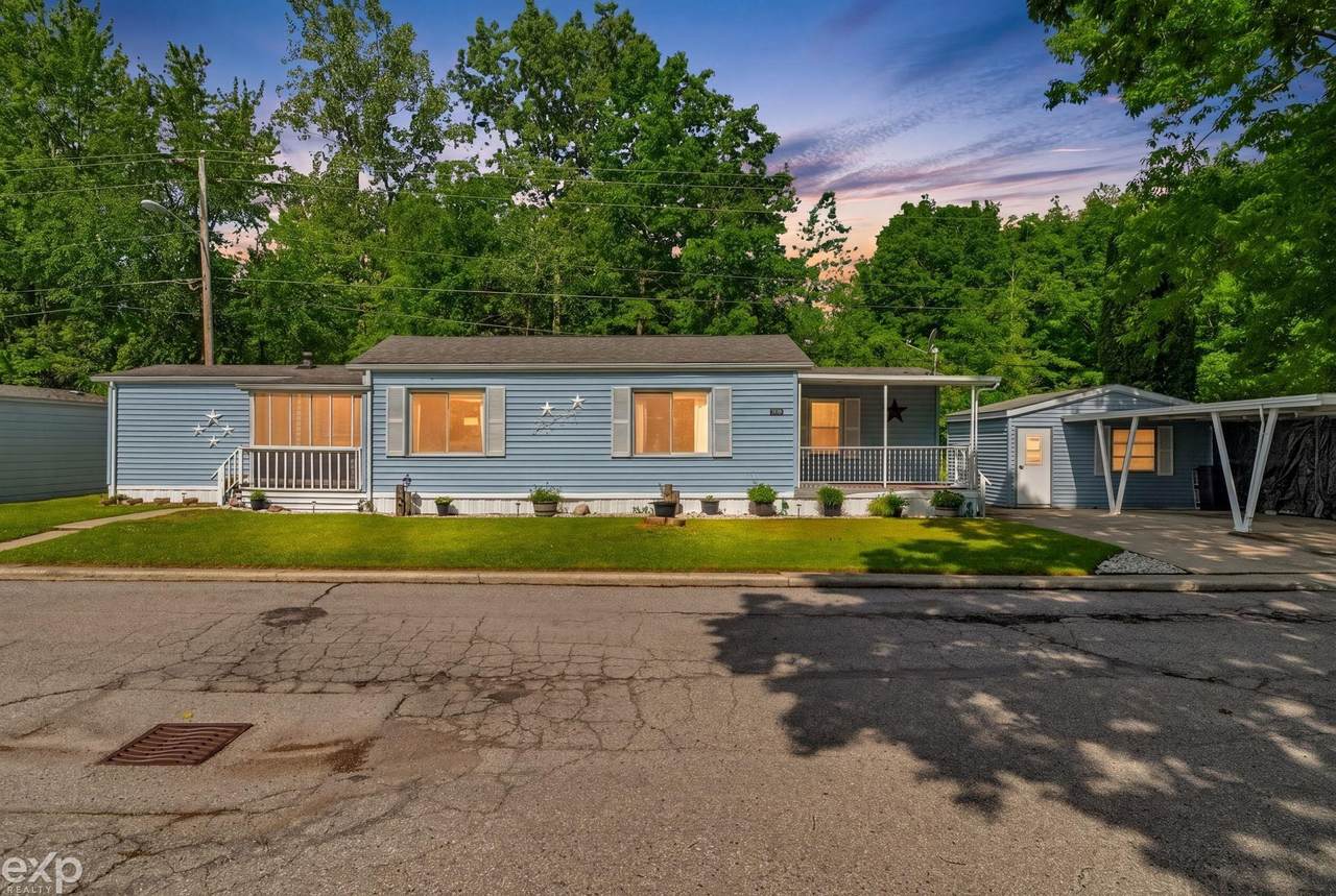 3333 Ravenswood - Photo 1
