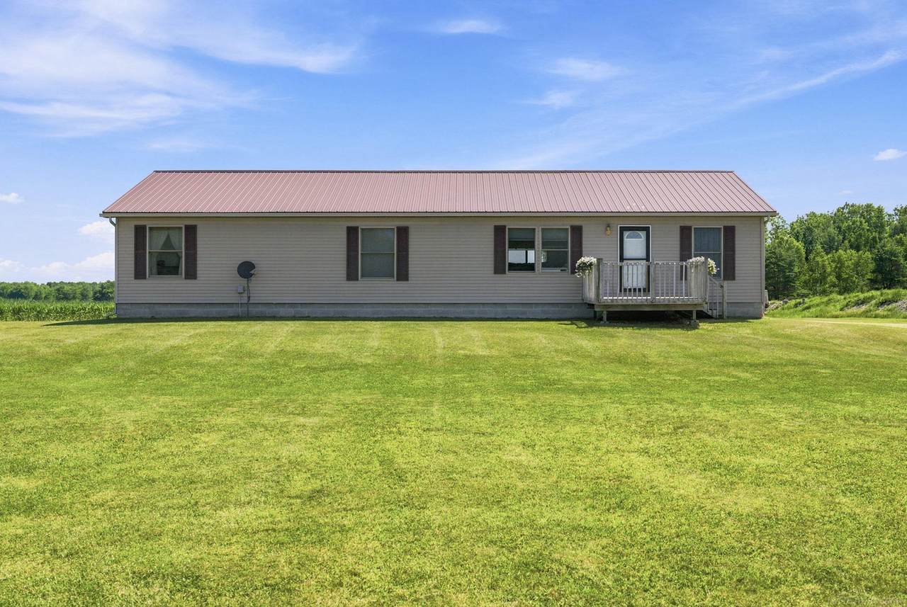 3271 Wagner - Photo 1