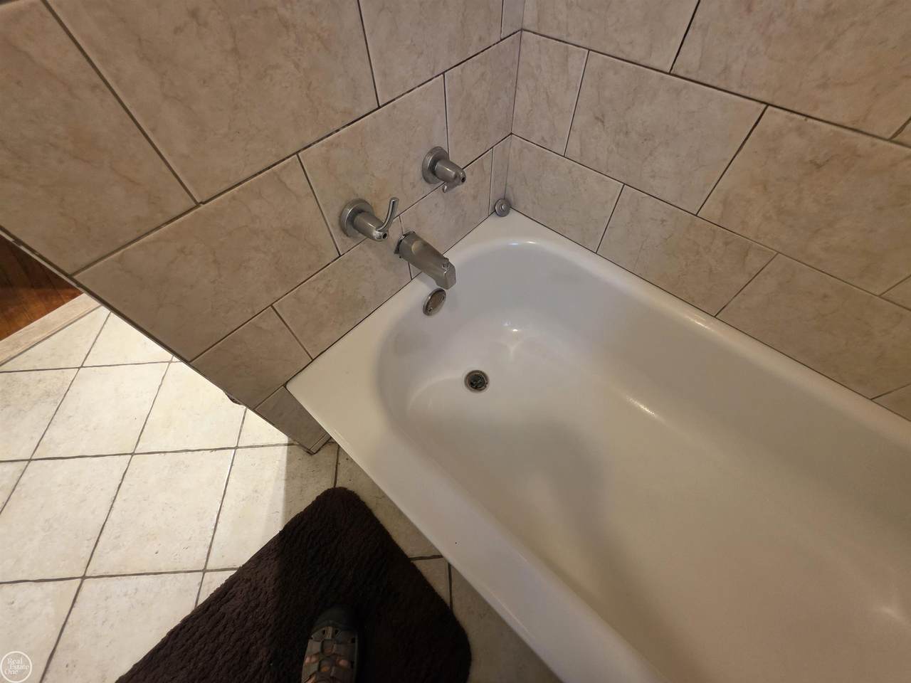 805 Pearl - Photo 1