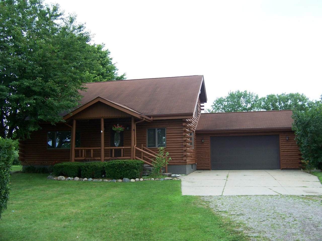 1535 Bauman - Photo 1