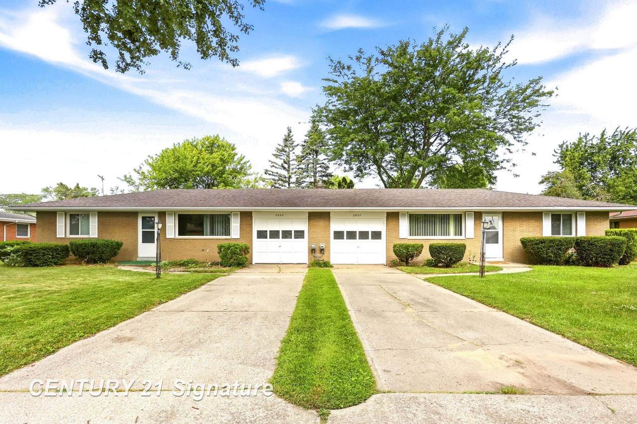 2955 Whitfield - Photo 1