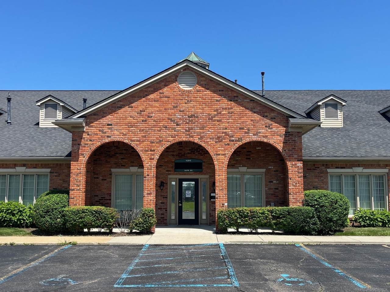 42815 Garfield - Photo 1
