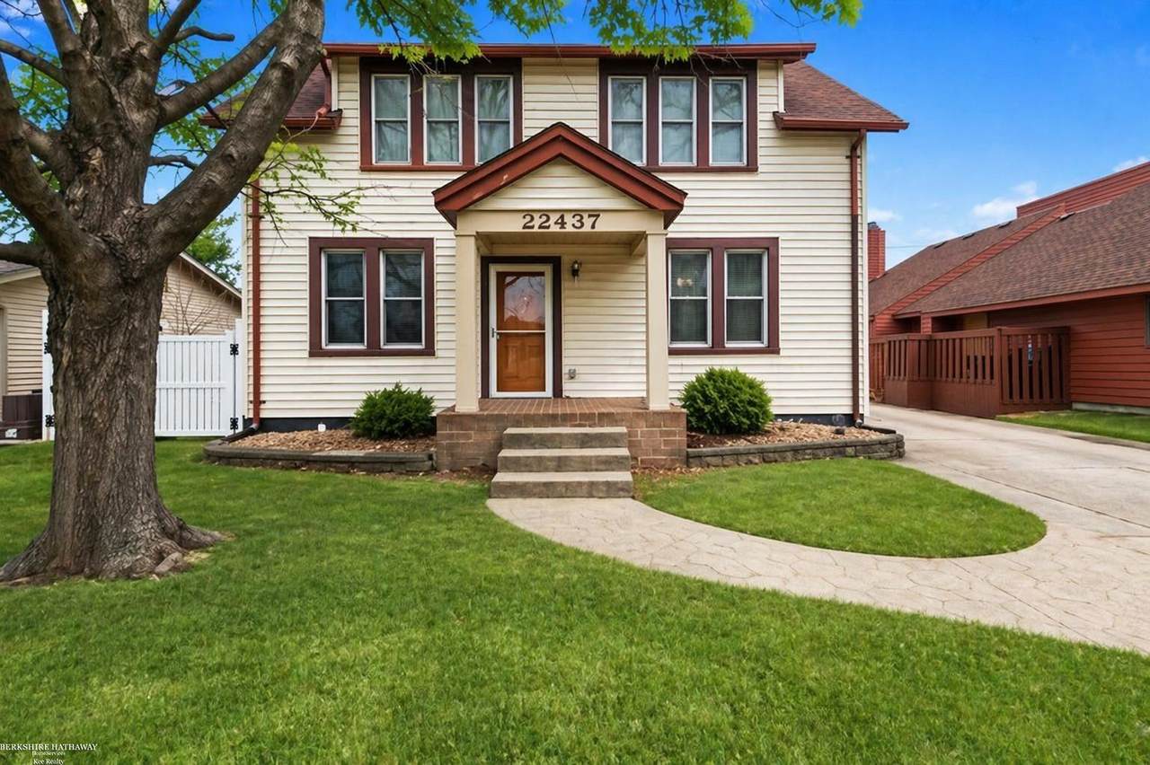22437 Milner - Photo 1