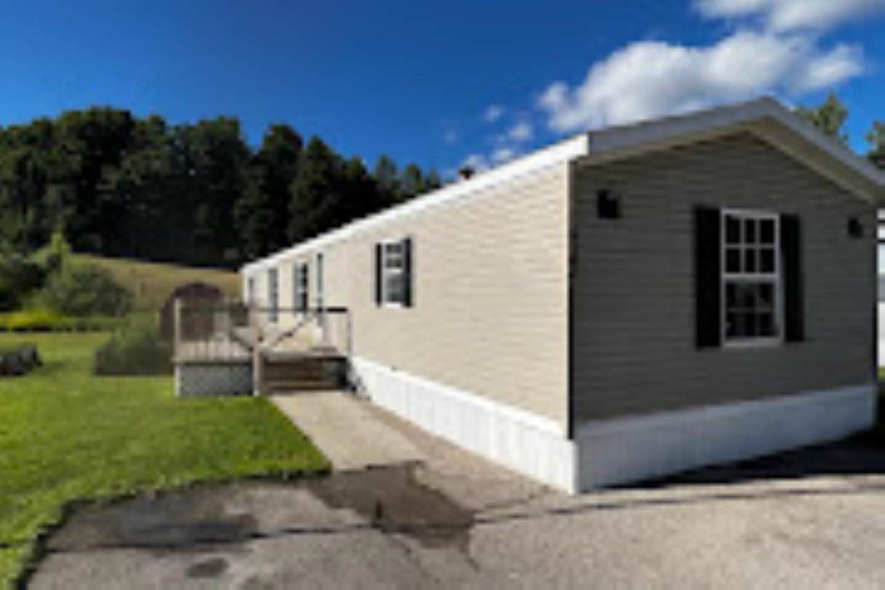 4230 Daffodil Circle - Photo 1