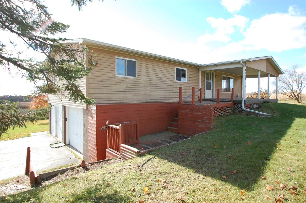 4035 Rau Road - Photo 1