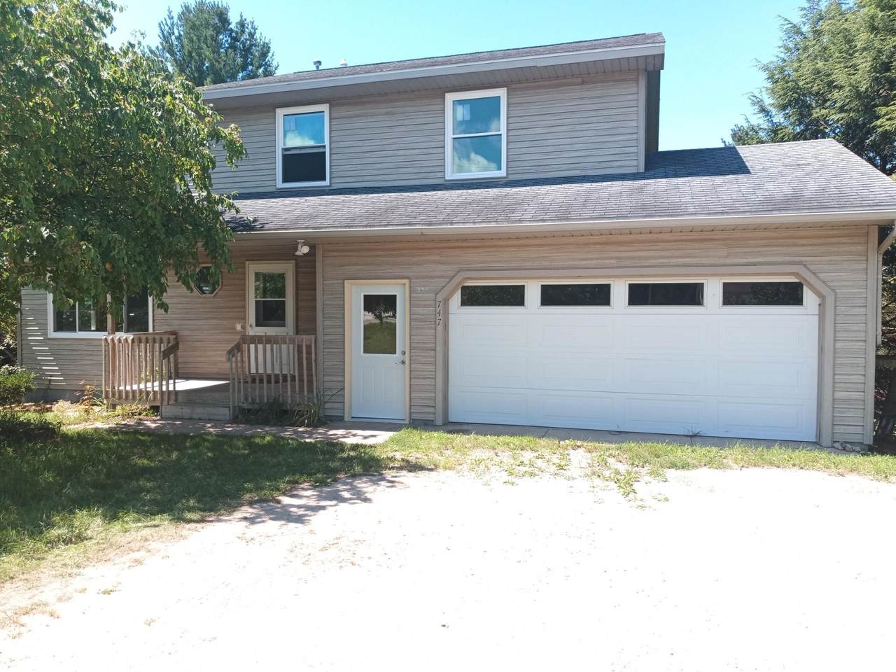 747 High Lake Road - Photo 1