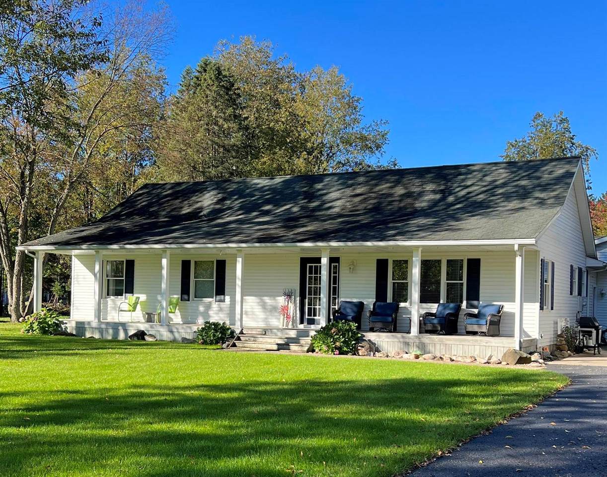3706 Driftwood Drive - Photo 1