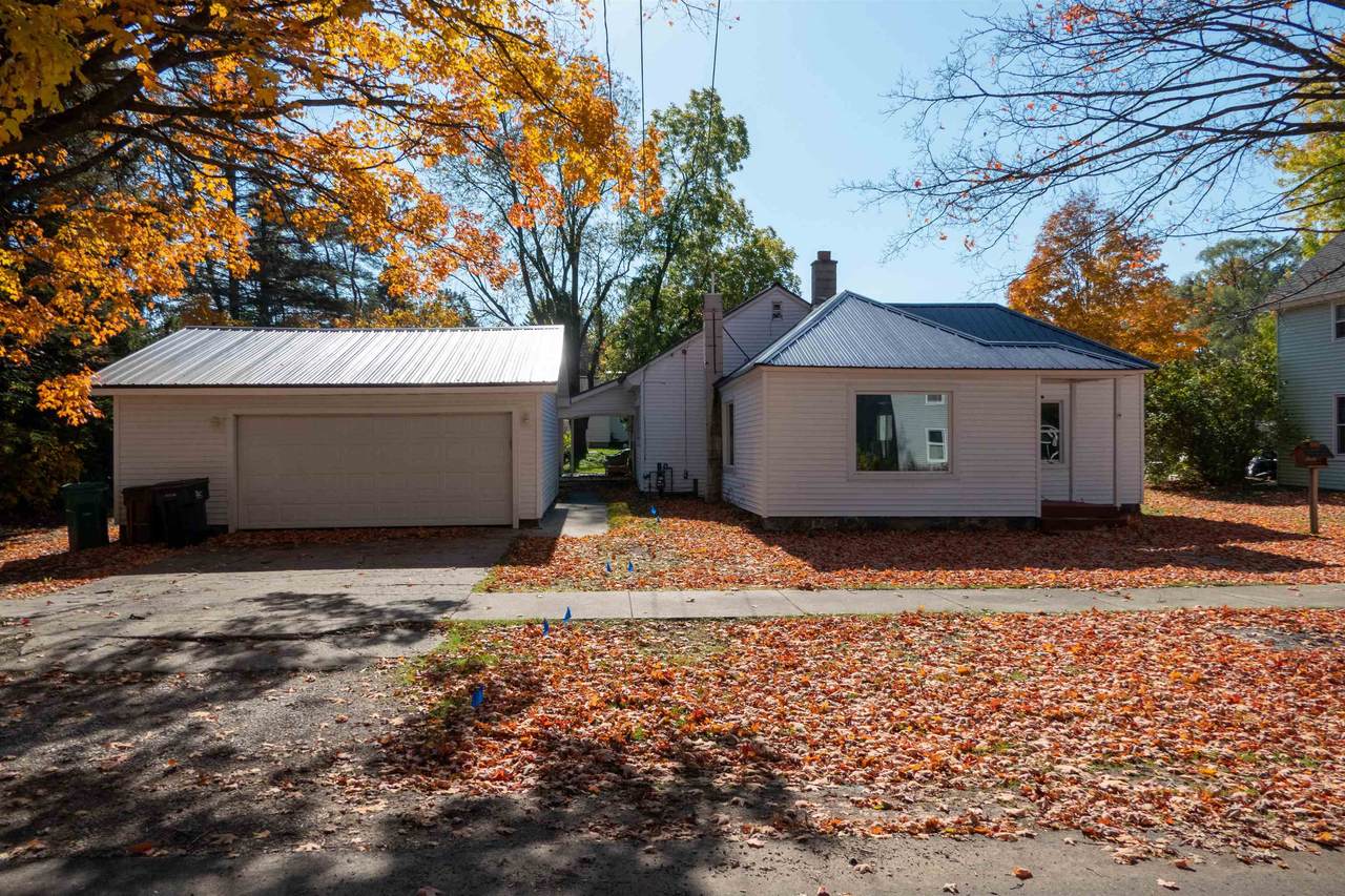 220 Main Street - Photo 1