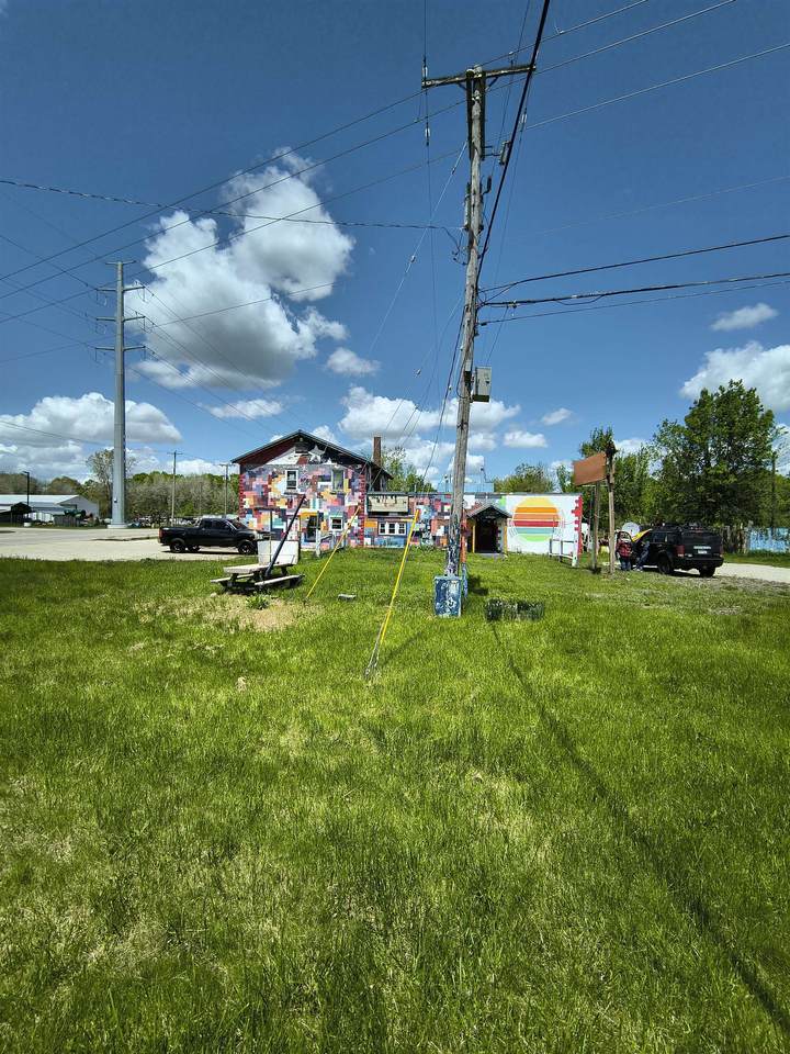 5496 Isabella - Photo 1
