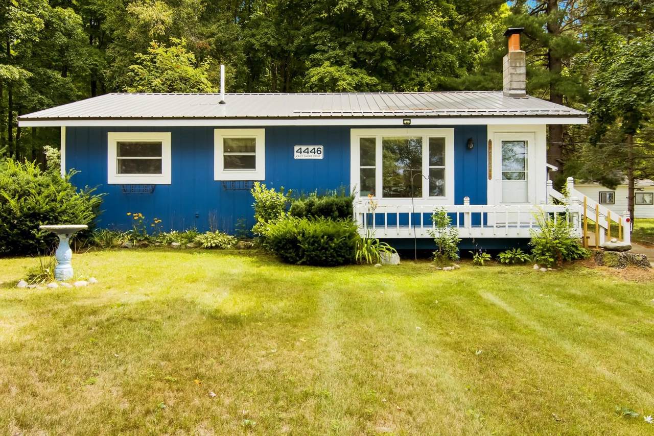 4446 Shore Drive Ne - Photo 1