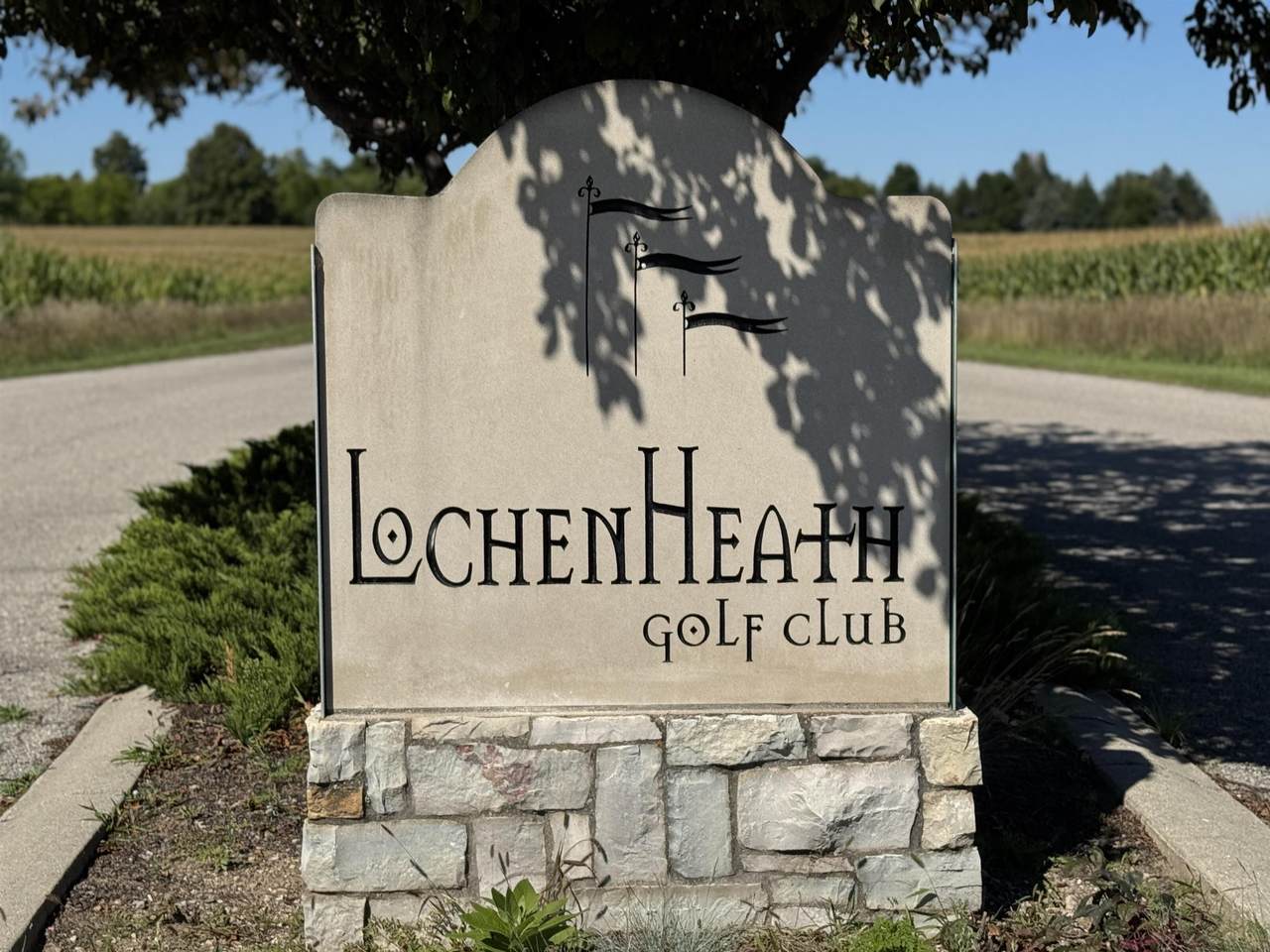 7765 Turnberry - Photo 1