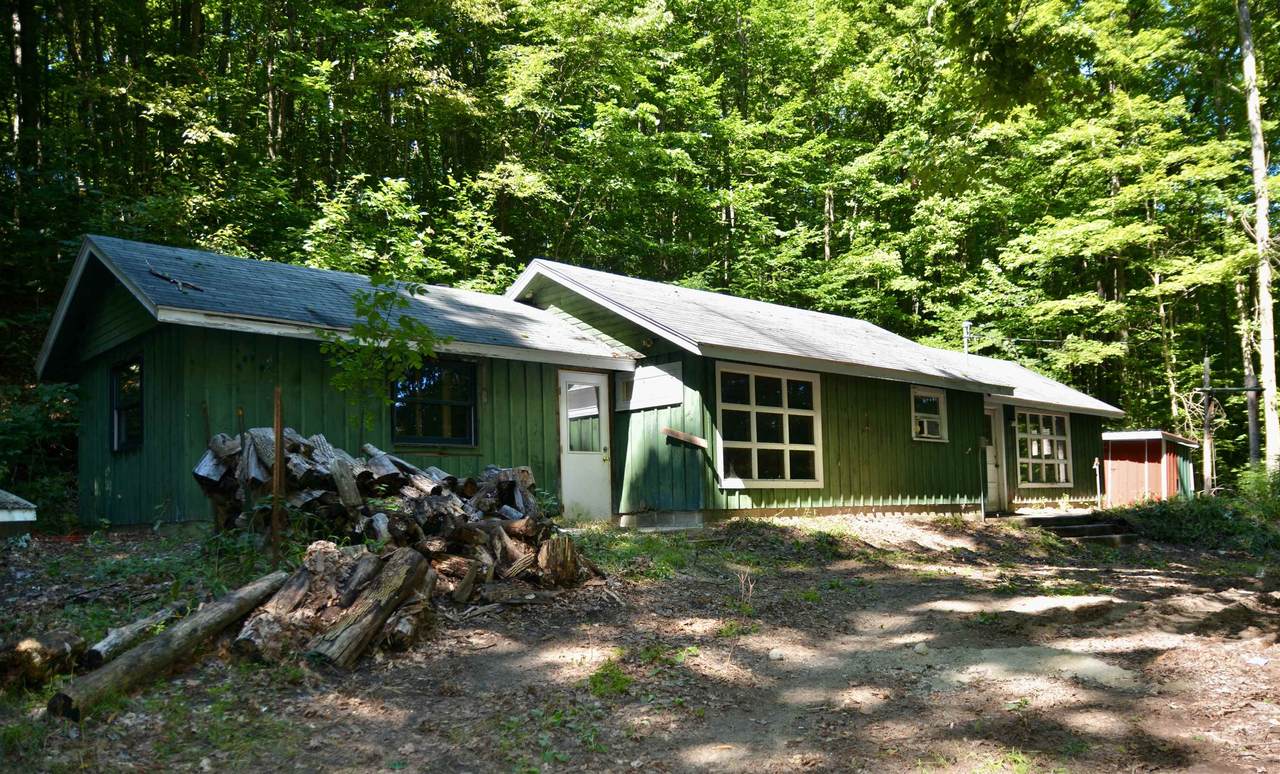 8080 Sullivan - Photo 1