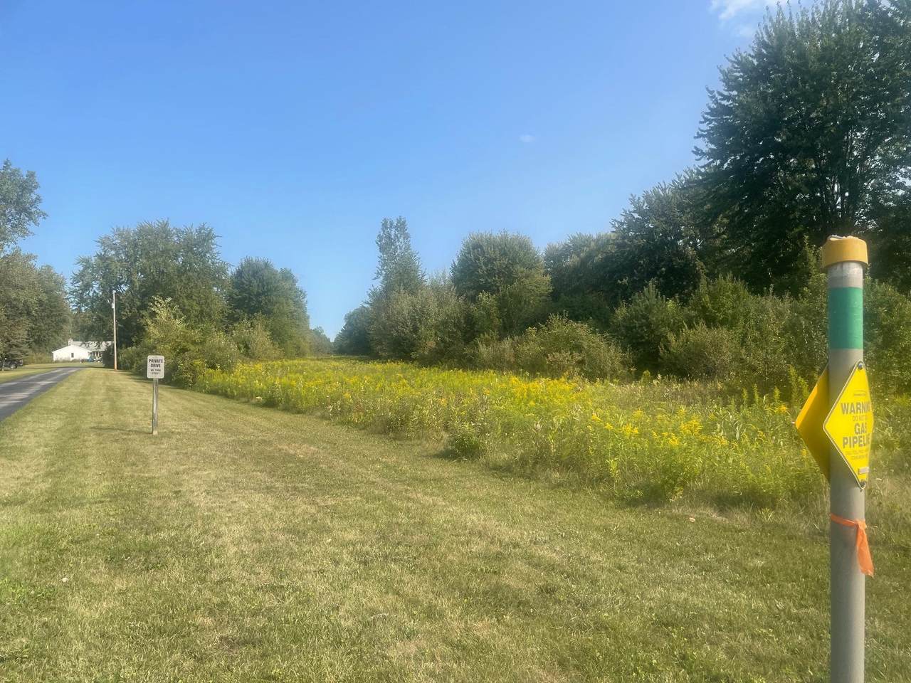 2275 Shepherd - Photo 1